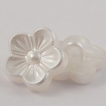 12mm Ivory Pearlised Daisy Flower Shank Buttons