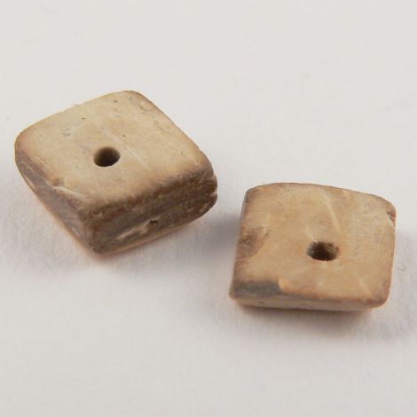 7mm  Coconut Square 1 Hole Button