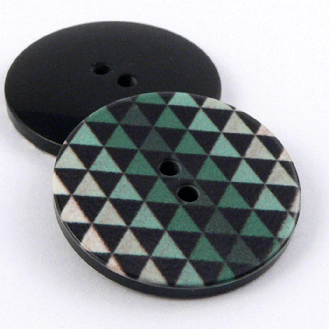 15mm Green Contemporary Triangle Print 2 Hole Sewing Button